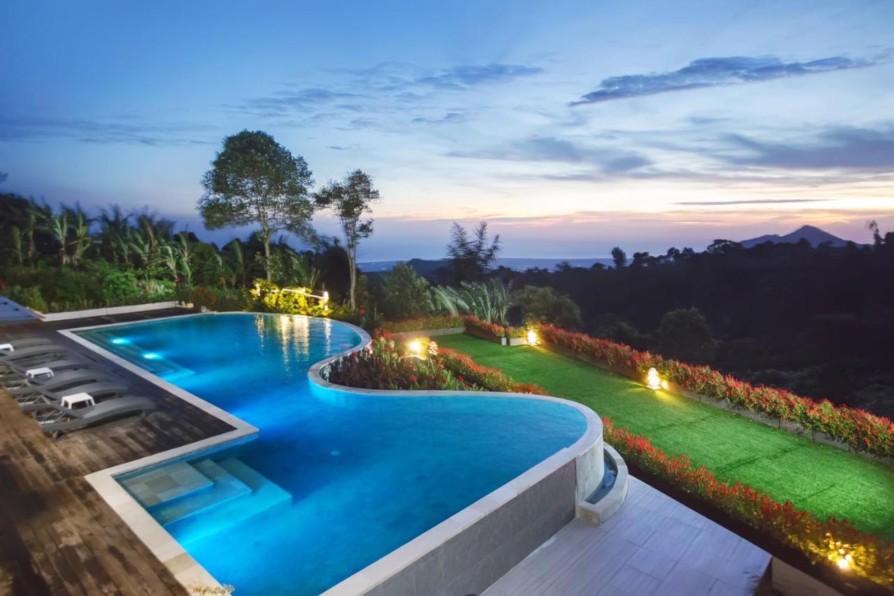Munduk Giriwood Hotel & Villa מראה חיצוני תמונה