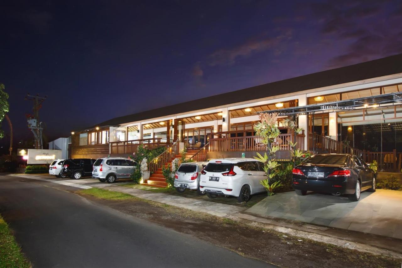 Munduk Giriwood Hotel & Villa מראה חיצוני תמונה