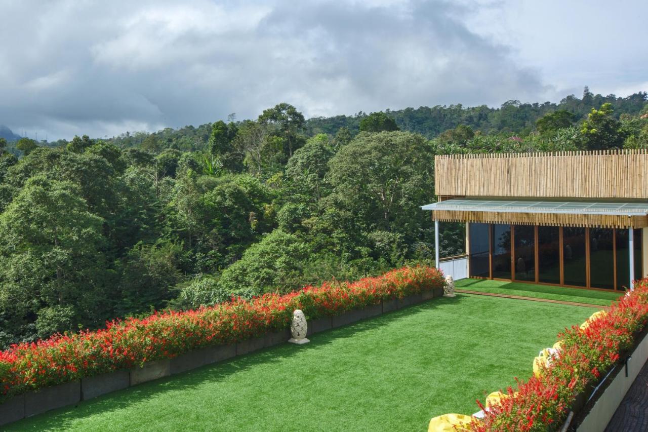 Munduk Giriwood Hotel & Villa מראה חיצוני תמונה