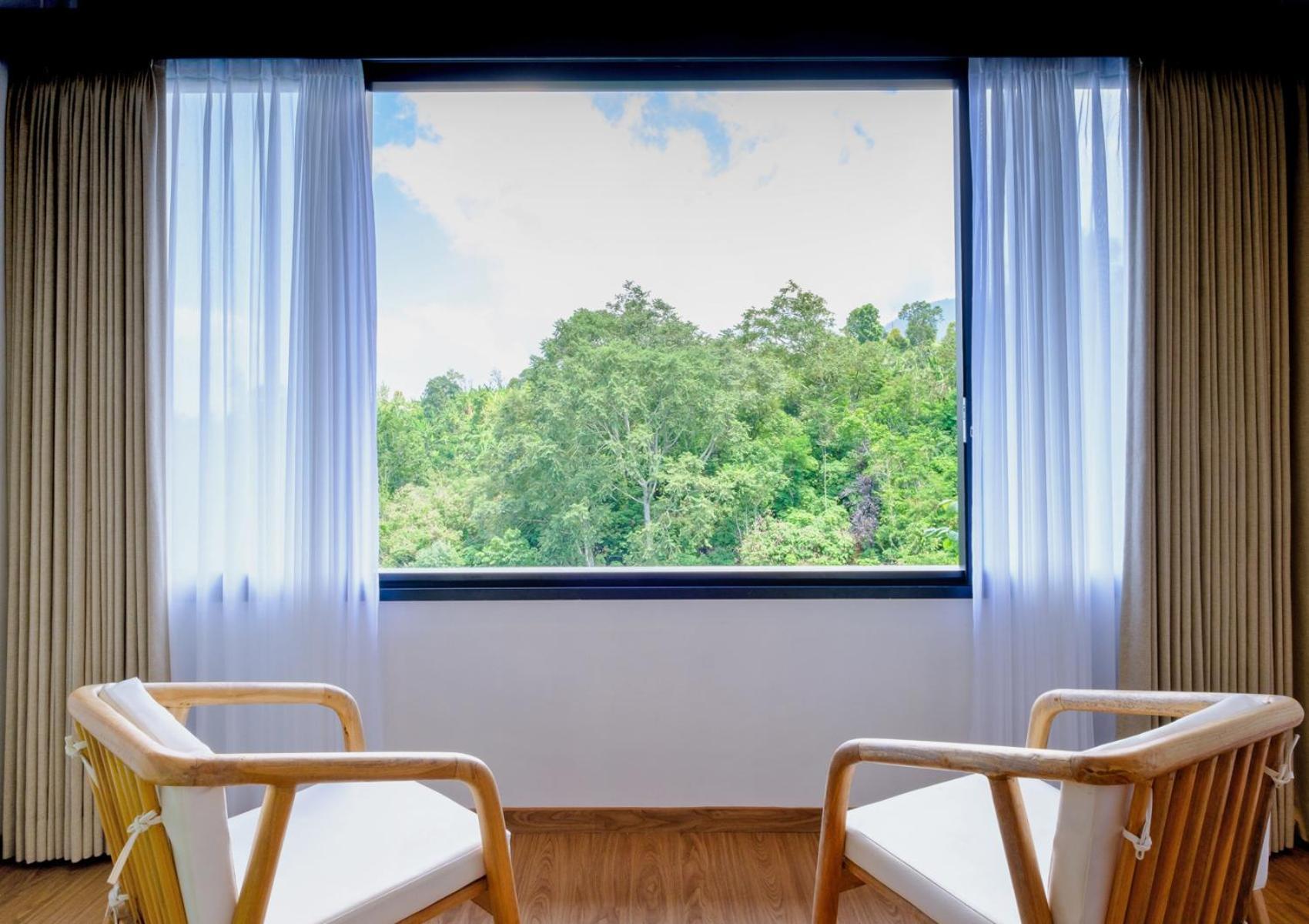 Munduk Giriwood Hotel & Villa מראה חיצוני תמונה